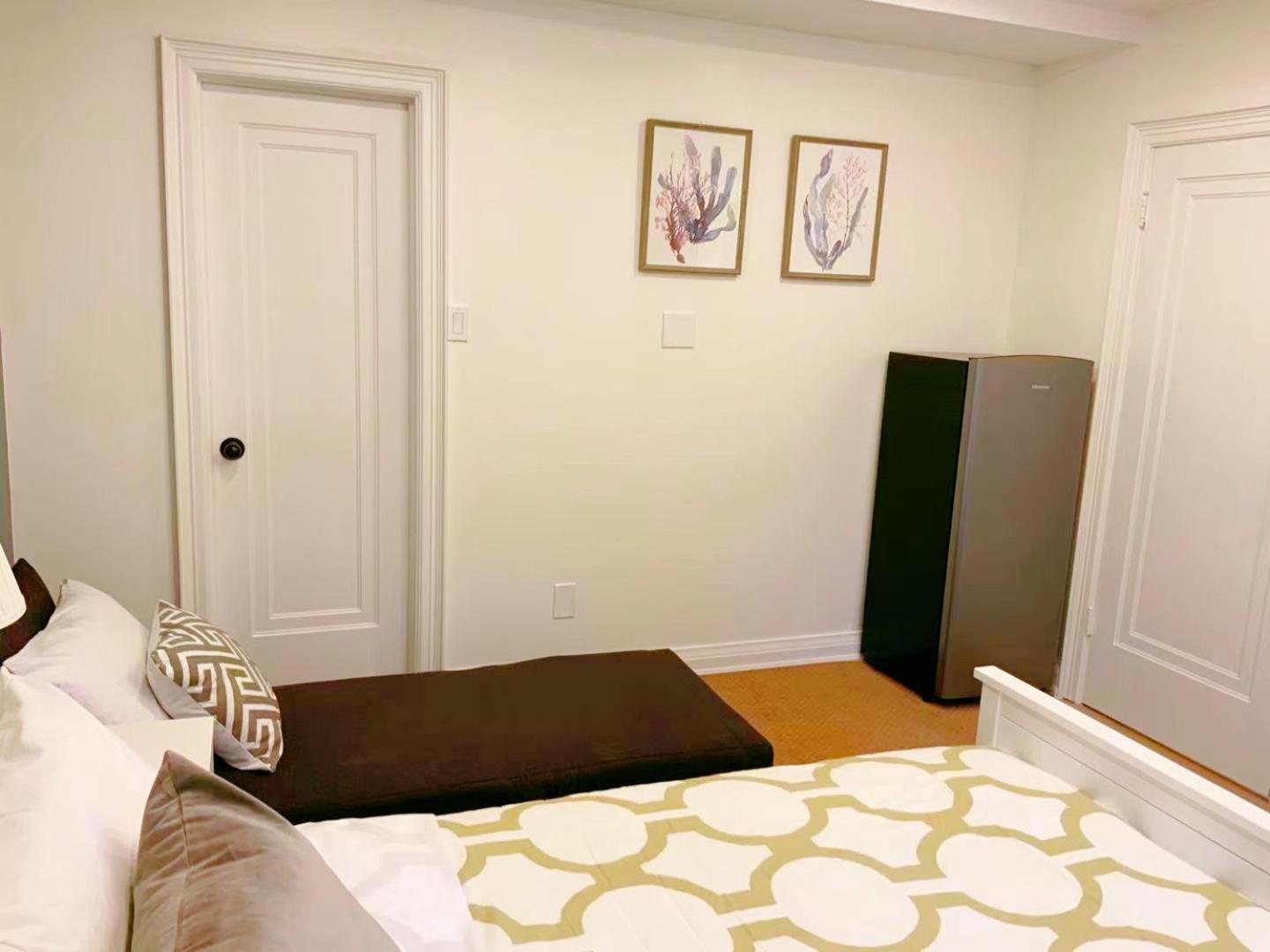 Leaside Garden Guesthouse Toronto Dış mekan fotoğraf
